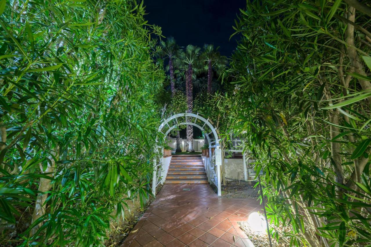 Agave Hotel ポッツオーリ エクステリア 写真