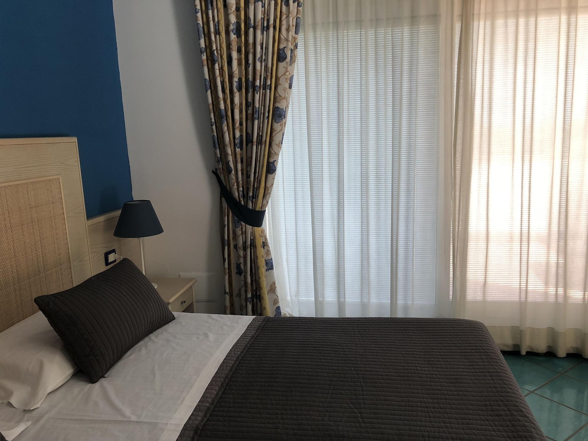 Agave Hotel ポッツオーリ エクステリア 写真